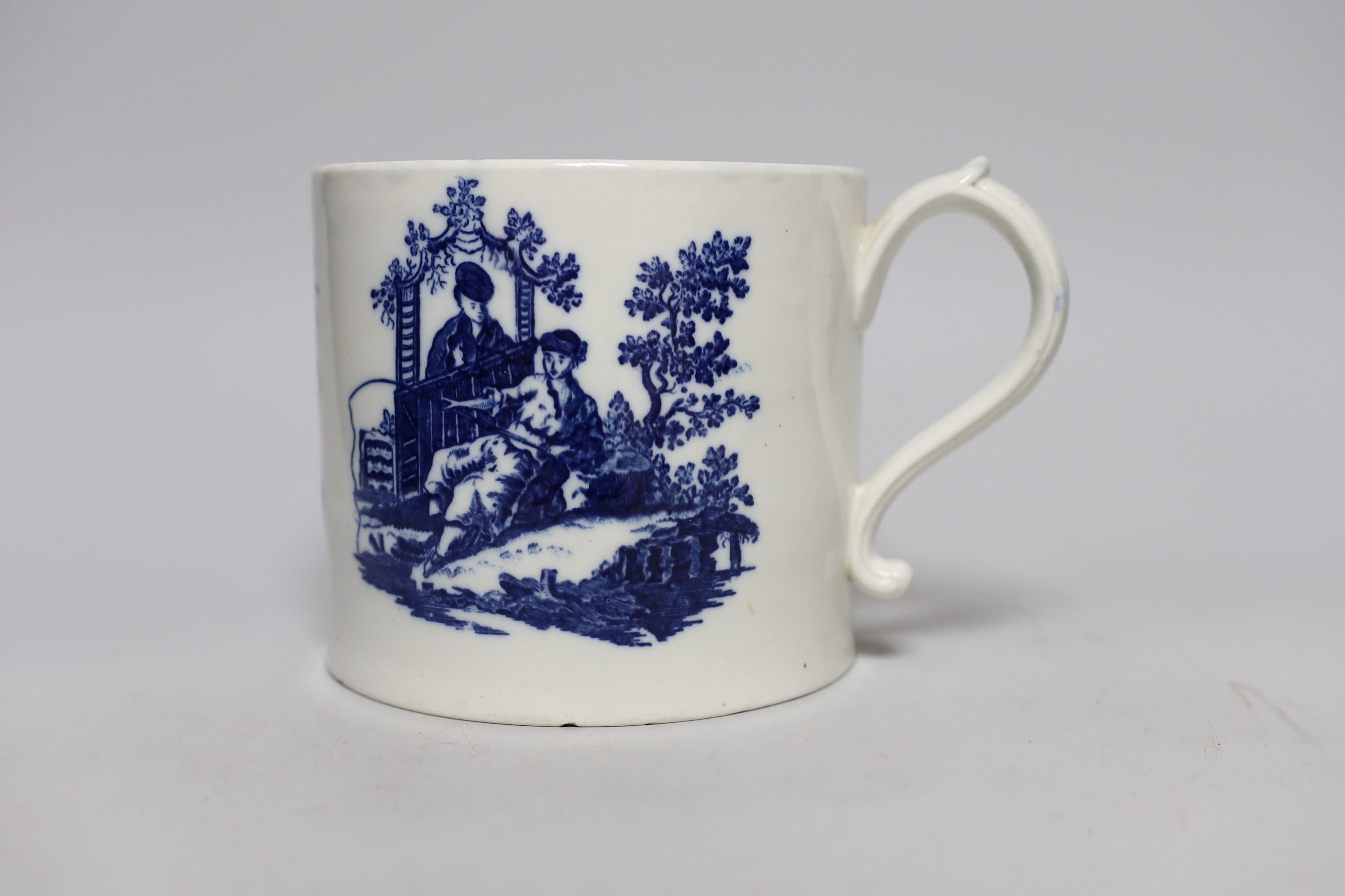 An 18th century large Caughley cider mug, decorated with La Peche and Le Promenade, height 13.5cm
